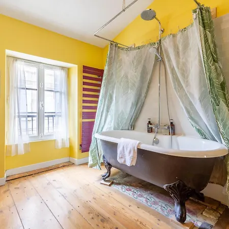 Maison Capucine - 2 Chambres, Patio, Centre *