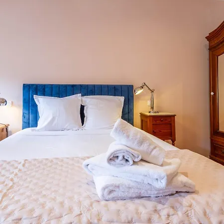 公寓 Maison Capucine - 2 Chambres, Patio, Centre *