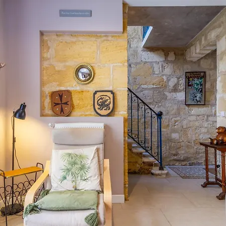 公寓 Maison Capucine - 2 Chambres, Patio, Centre
