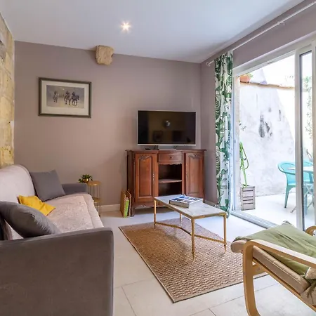 Maison Capucine - 2 Chambres, Patio, Centre 波尔多